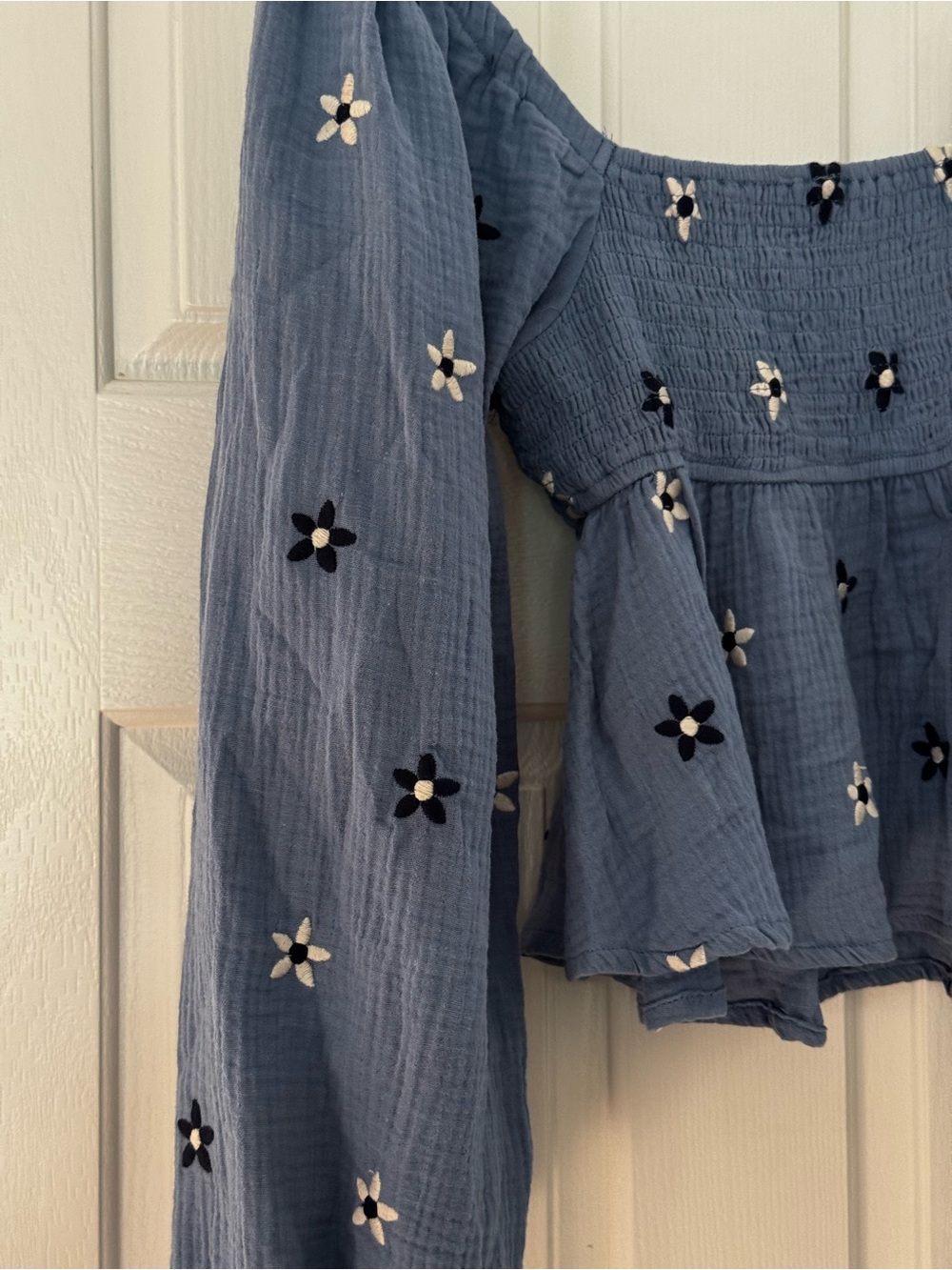 Altar'd State Sky Blue SquareNeck Embroidered Peasant Top babydoll size m - Picture 6 of 7